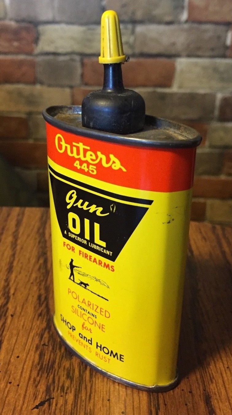 VINTAGE OUTERS 445 GUN OIL CAN TIN OUTERS LABORATORIES INC ONALASKA