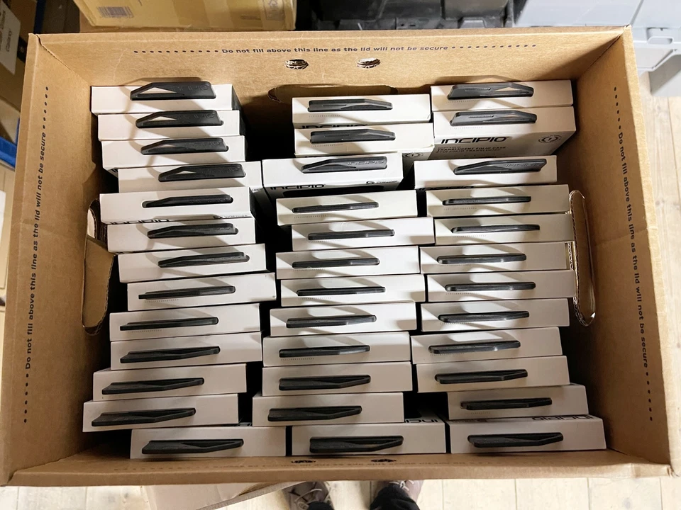 Job Lot 32 x Incipio Folio Wallet Case Flip Cover for Samsung Galaxy S8+ Plus - Image 3 of 4