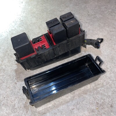 1999 ford taurus cigarette lighter fuse 1998 1999 FORD TAURUS MERCURY SABLE 3.0L SMALL UNDER HOOD FUSE RELAY BOX