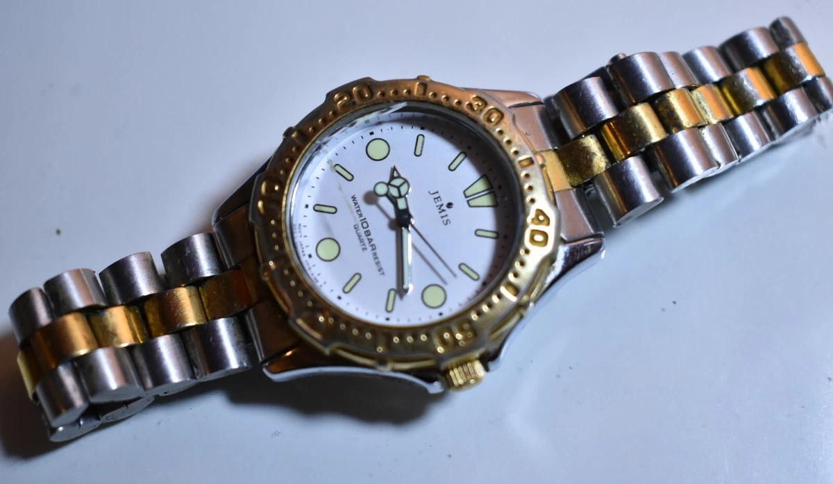 Vintage Jemis Water 10 Bar Resist Watch Quartz VPT5 A010 Working
