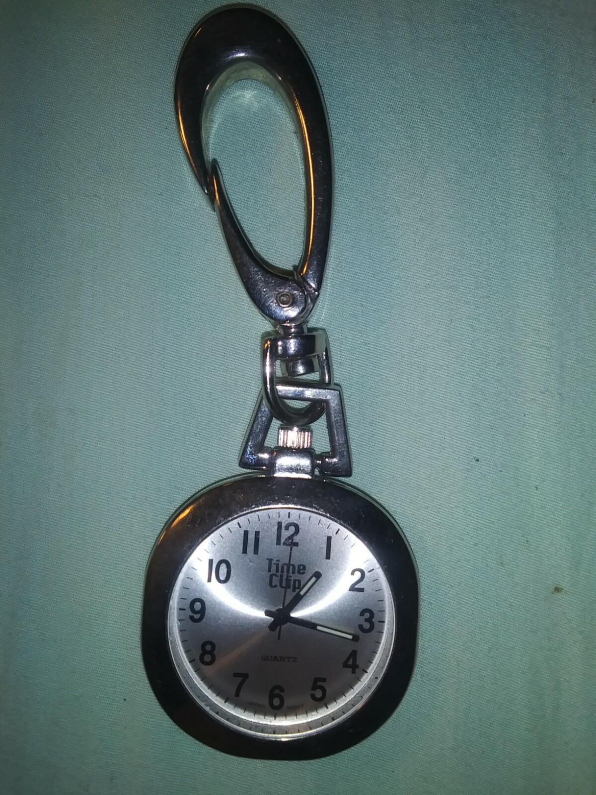 VINTAGE POCKET WATCH WITH SWIVEL CARABINER SPRING BY FADA