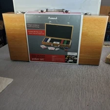 PROMARK POKER SET IN CASE W/ 360 CHIPS, 2 CARD DECKS, 5 DIE & 1 DEALER CHIP NEW!