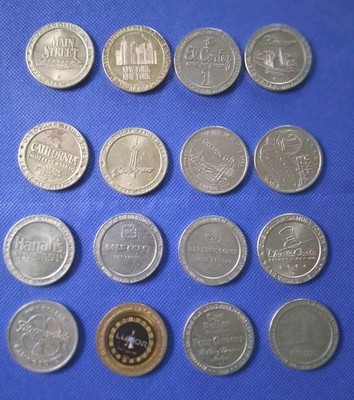 Lot of 16 Vintage Casino $1 Gaming Tokens Las Vegas, variety of casinos