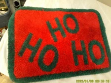 VINTAGE SMALL CHRISTMAS THROW RUG HO HO HO