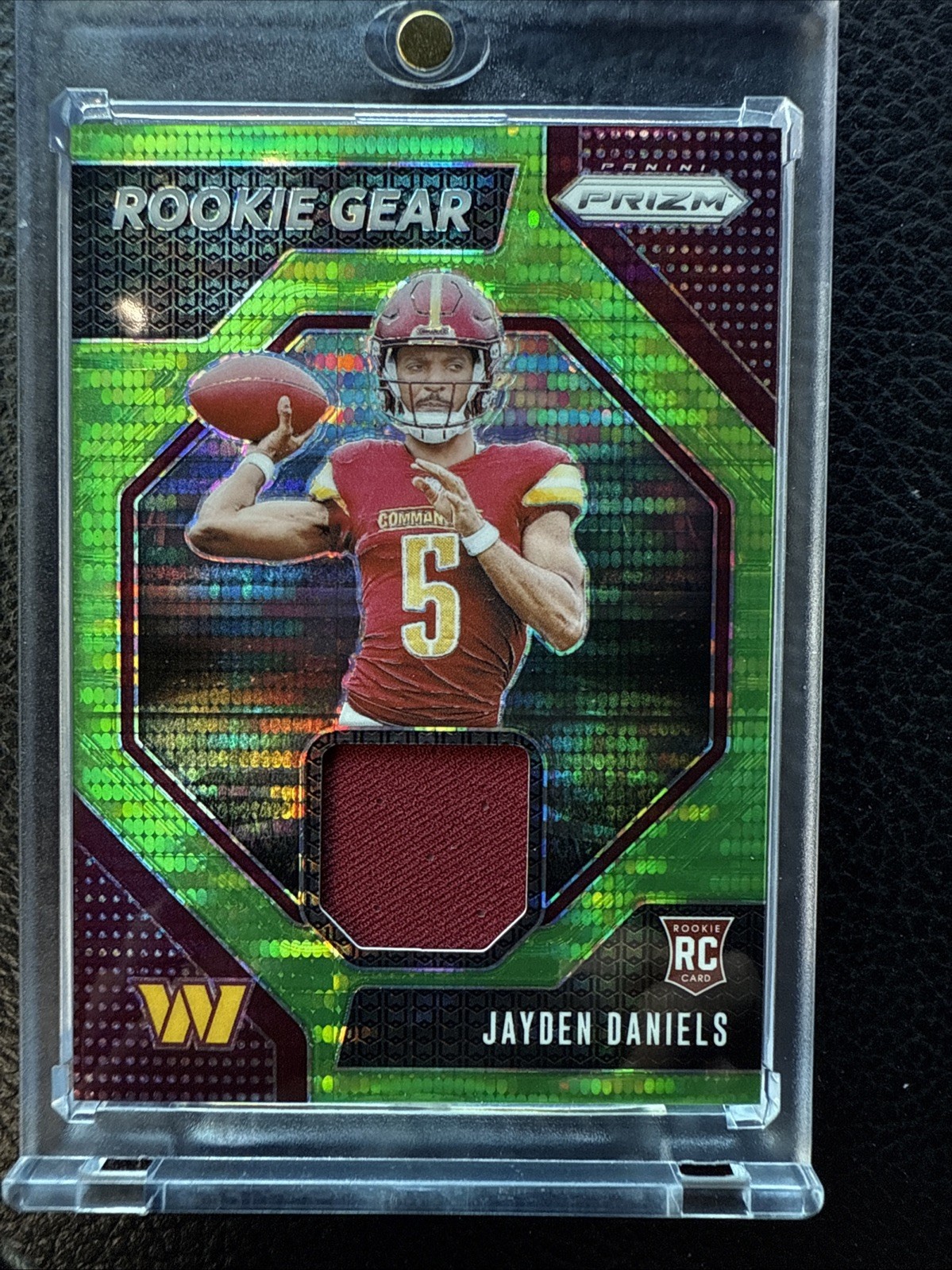2024 Panini Prizm Rookie Gear Jayden Daniels #RG-JDS Neon Green Pulsar