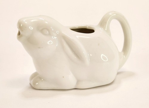 VTG White Porcelain Mini Creamer Pitcher Spring Bunny Rabbit Easter 3.25" - Picture 13 of 13