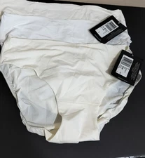Jockey No Panty Line Promise  Bikini Panties Luxe (2 Cream 1 White)  Sz 6 NWT