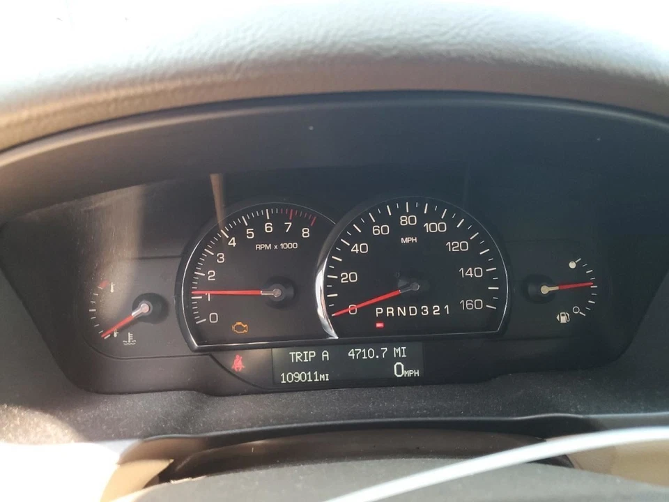 Fuel Tank Fits 06-11 DTS 2655916 - Image 3 of 4