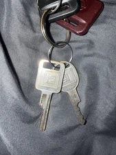 Chevy Camaro Car Keys Used Lot of 1 Car Key Chevy Parts