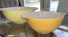 TWO (2) Vintage PYREX Nesting Bowls 442 & 443 Made In USA Set