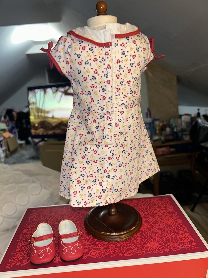 Kit's Reporter Dress American Girl Vintage Floral With Box Shoes Socks