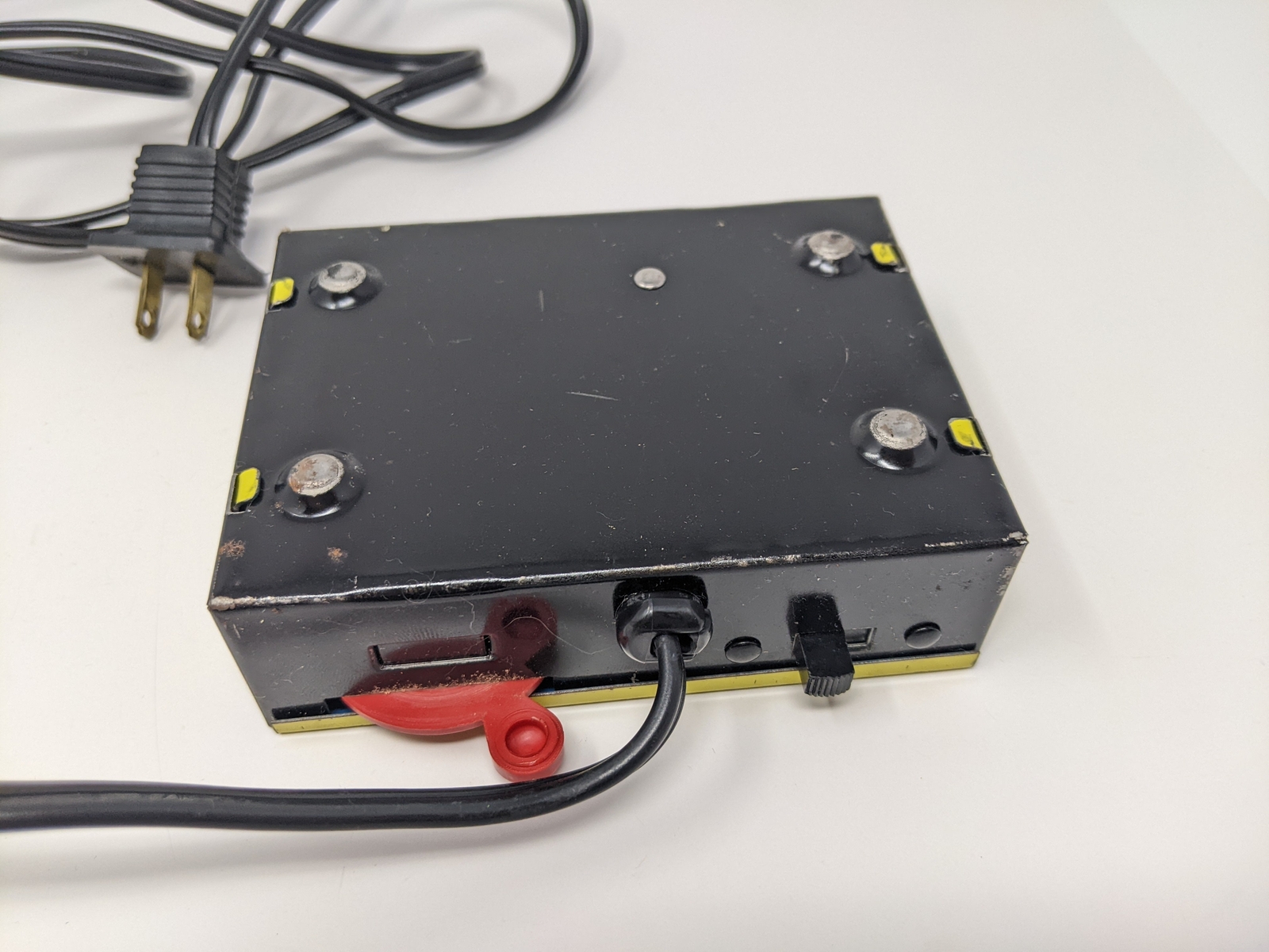 USED AHM HO Scale, Thunder Line Model Train Power Pack, DC Transformer