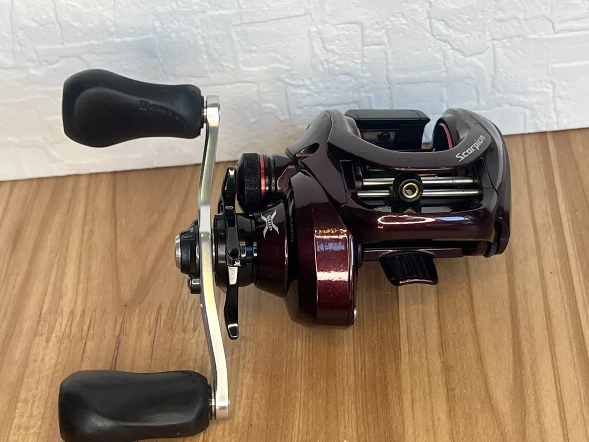Shimano 14 scorpion 200 hg Baitcasting Reel right 7.2:1 Very Good