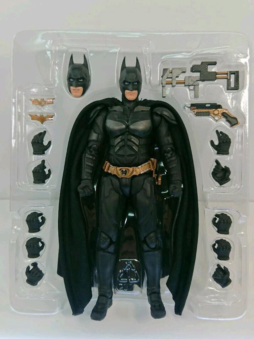 SH Figuarts BATMAN & BATPOD The Dark Knight Action Figure Bandai SHF  