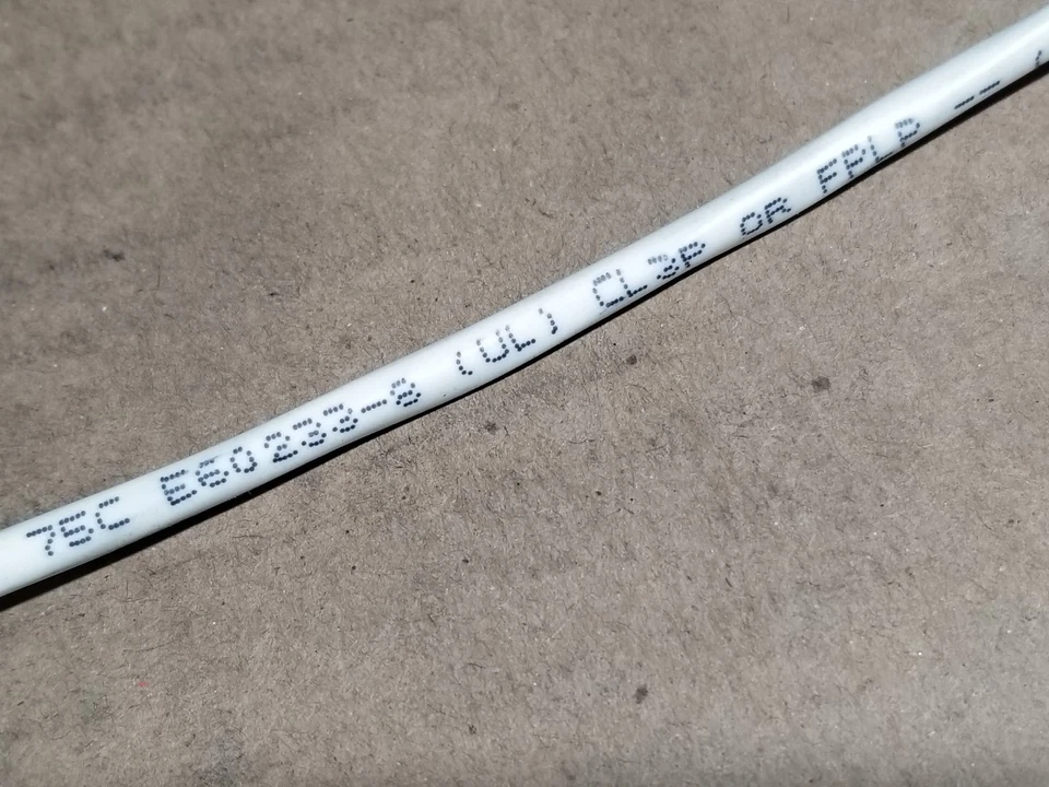 Cable de control/comunicaciones blindado Carol E2106S 22/6C blanco plenum/100 pies Foto 3 de 4