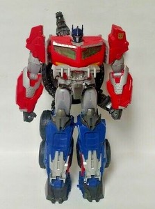 optimus prime ultimate class