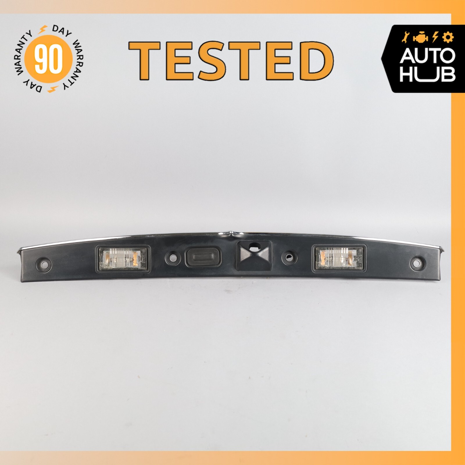 14-22 Maserati Quattoporte M156 S Q4 Rear Trunk Lid Moulding Plate w/Lights OEM