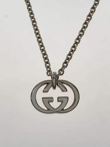 GUCCI SV925 collana con top da donna usata