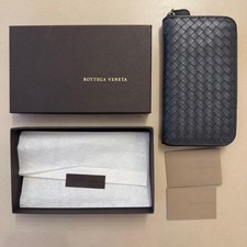 Bottega Veneta Intrecciato Long Wallet Round Zip excellent gift