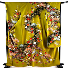 Japanese kimono SILK"FURISODE" long sleeves,GLD leaf,Pine/Bamboo/Ume ,L5'4".4062