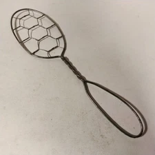 Primitive Twisted Wire Beater Whisk