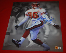 MERTON HANKS San Francisco 49ers signed 11X14 photo Beckett COA 4W294459