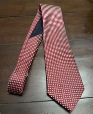 Vintage Tommy Hilfiger 100 Silk Tie Red Micro Square Pattern Classic 59 x4 EUC