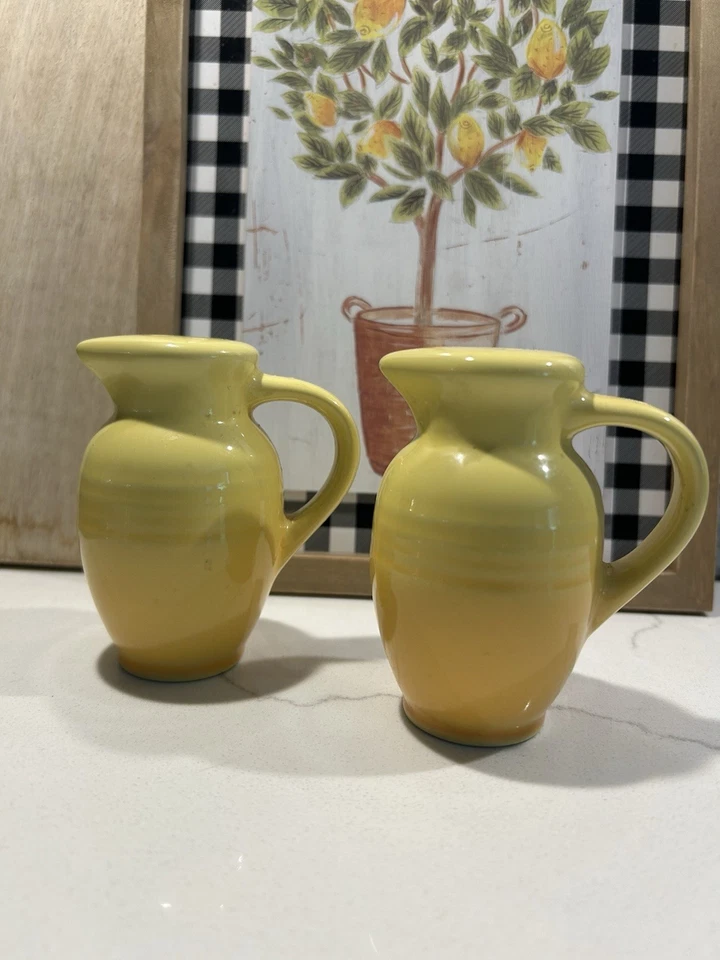 Juego de 2 jarra jarra coctelera sal y pimienta de gres Le Creuset amarilla Foto 3 de 4