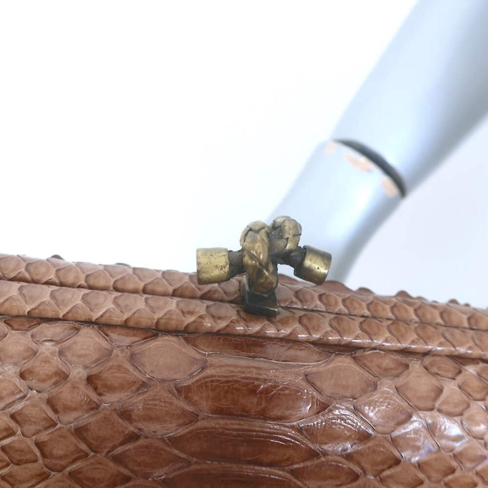 本日限定セール 早い者勝ち！BOTTEGA VENETA ケース ブラウン Bottega Veneta Brown Limited Edition Large Cabat Bag ○ Labellov