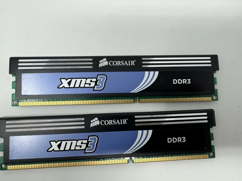 2-CORSAIR CMX4GX3M2A1333C8 4GB (2x2GB) DDR3-1333 PC3 DESKTOP MEMORY RAM - Image 3 of 4