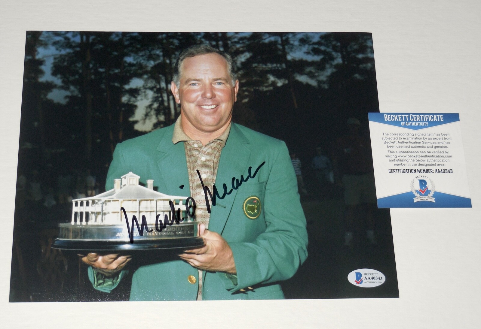 MARK O'MEARA AUTOGRAPHED 8X10 COLOR PHOTO (GOLF HALL OF FAME) - BECKETT COA! 
