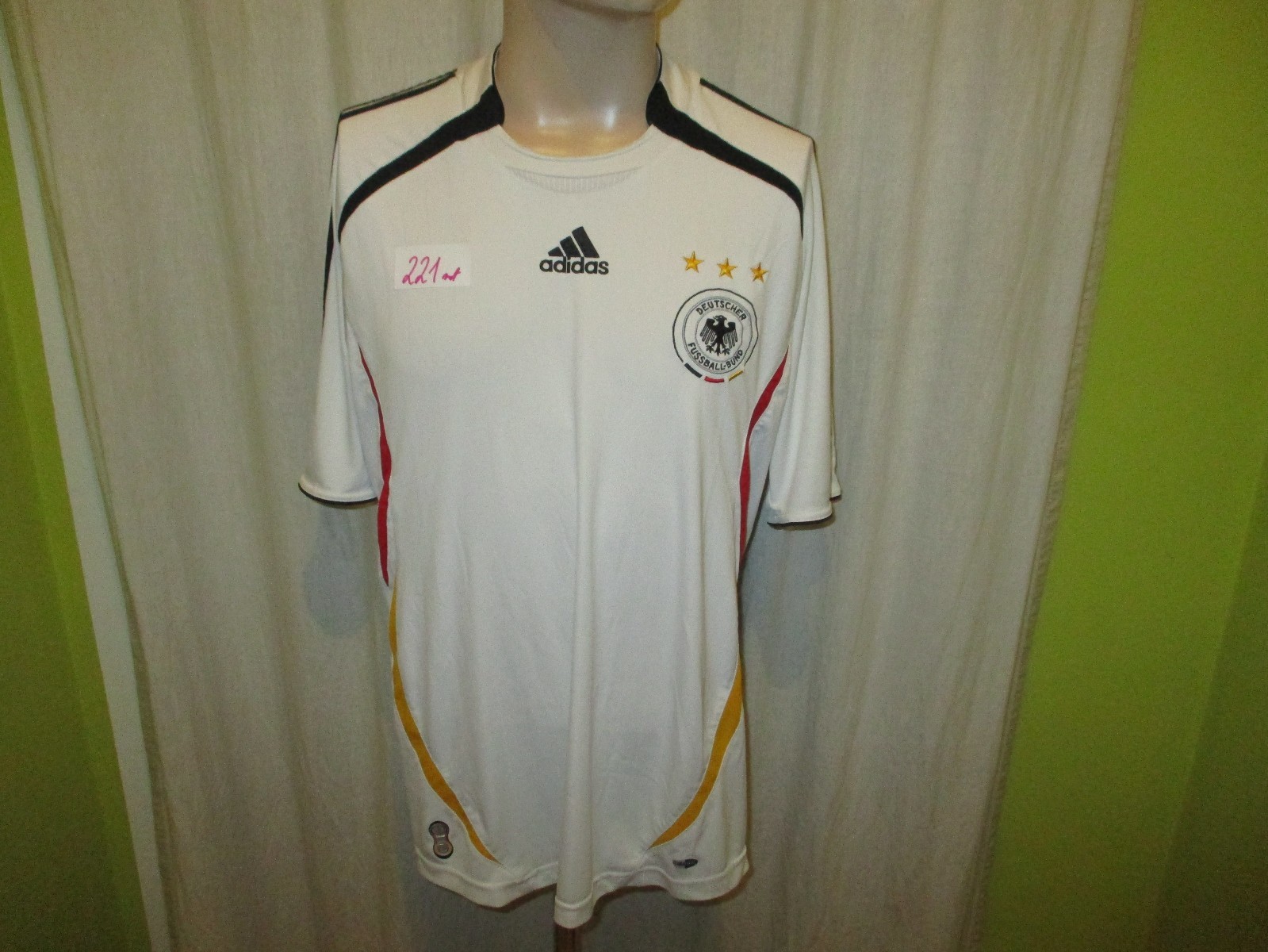 Bild 1 von 8