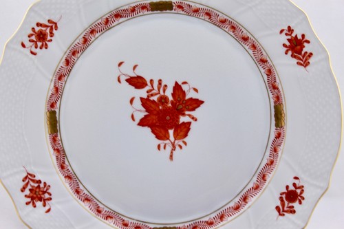 HEREND CHINESE BOUQUET RUST DINNER PLATE - MINT - Picture 2 of 5