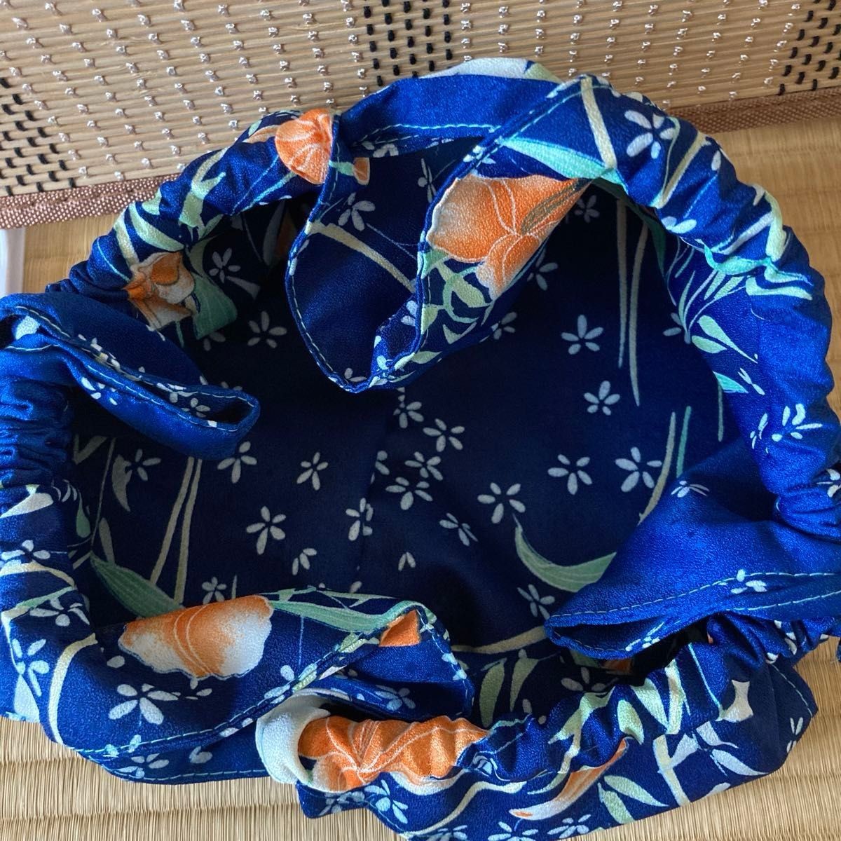 Drawstring pouch navy floral pattern Japanese sty… - image 4
