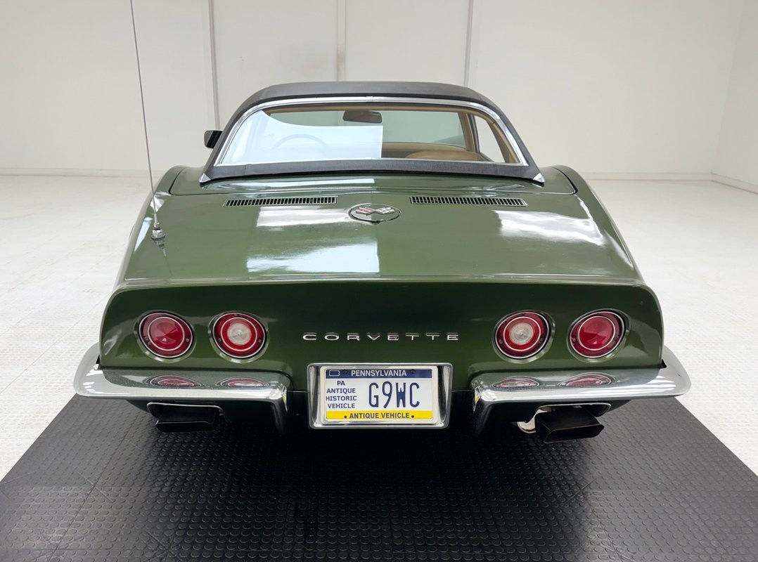 1970 Donnybrooke Green Chevrolet Corvette   | C3 Corvette Photo 10
