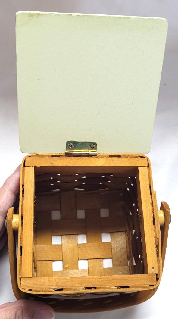 Woven Wood Basket Box Apple Blossom Ceramic Cover Farmhouse Decor Vintage