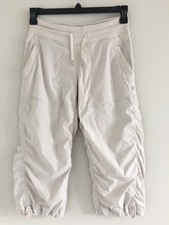 LULULEMON LIGHT BEIGE ELASTIC DRAWSTRING WAIST LINED DANCE STUDIO PANTS SIZE 4