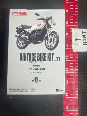 Vintage Bike Kit Vol. 11: Yamaha RZ250/350