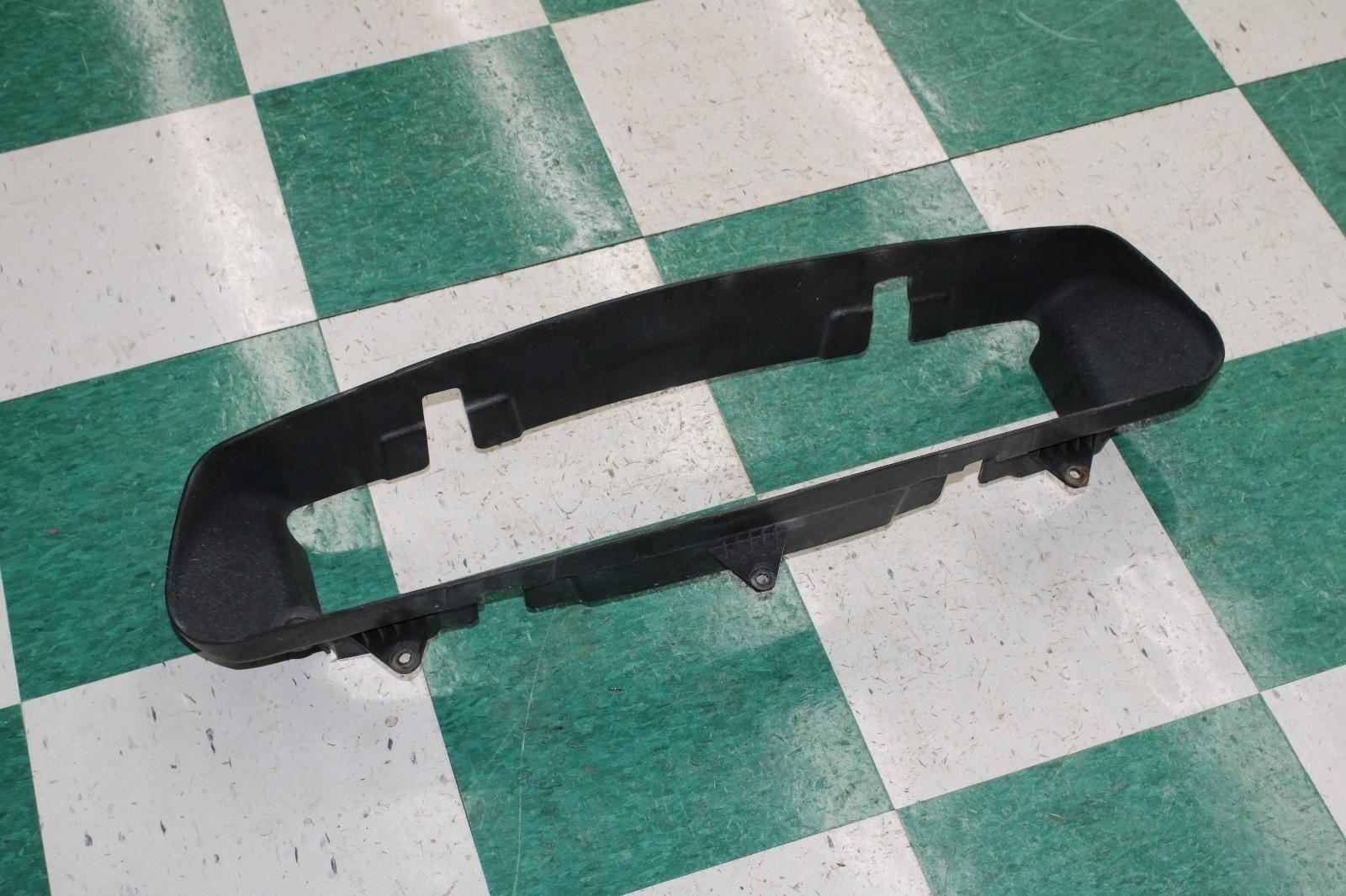 Maserati Ghibli 2014-2017 Front Shroud duct