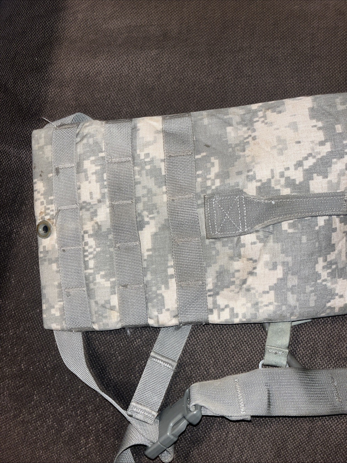 ARMY ACU MOLLE UCP HYDRATION CARRIER 3L SYSTEM 100 oz, NO BLADDER, CIF USGI VGC