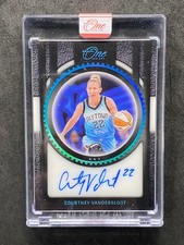 2025 Panini WNBA One and One Courtney Vandersloot Auto 1/1 #SS-CV Sky