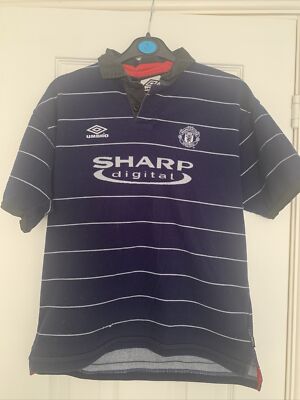 manchester united away shirt 99/00 velour, L Boys vintage umbro