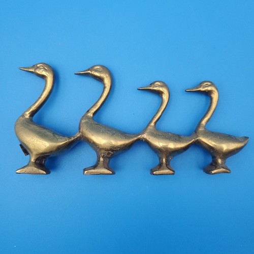 Vintage 4 Brass Geese/Duck Family 6.5" Long Made In India - Picture 2 of 12