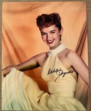 Debbie Reynolds Signed In Person 8x10 Photo - Authentic
