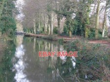 PHOTO  BASINGSTOKE CANAL SHEERWATER LOCK FINAL STRETCH OF THE CANAL BEFORE THE D