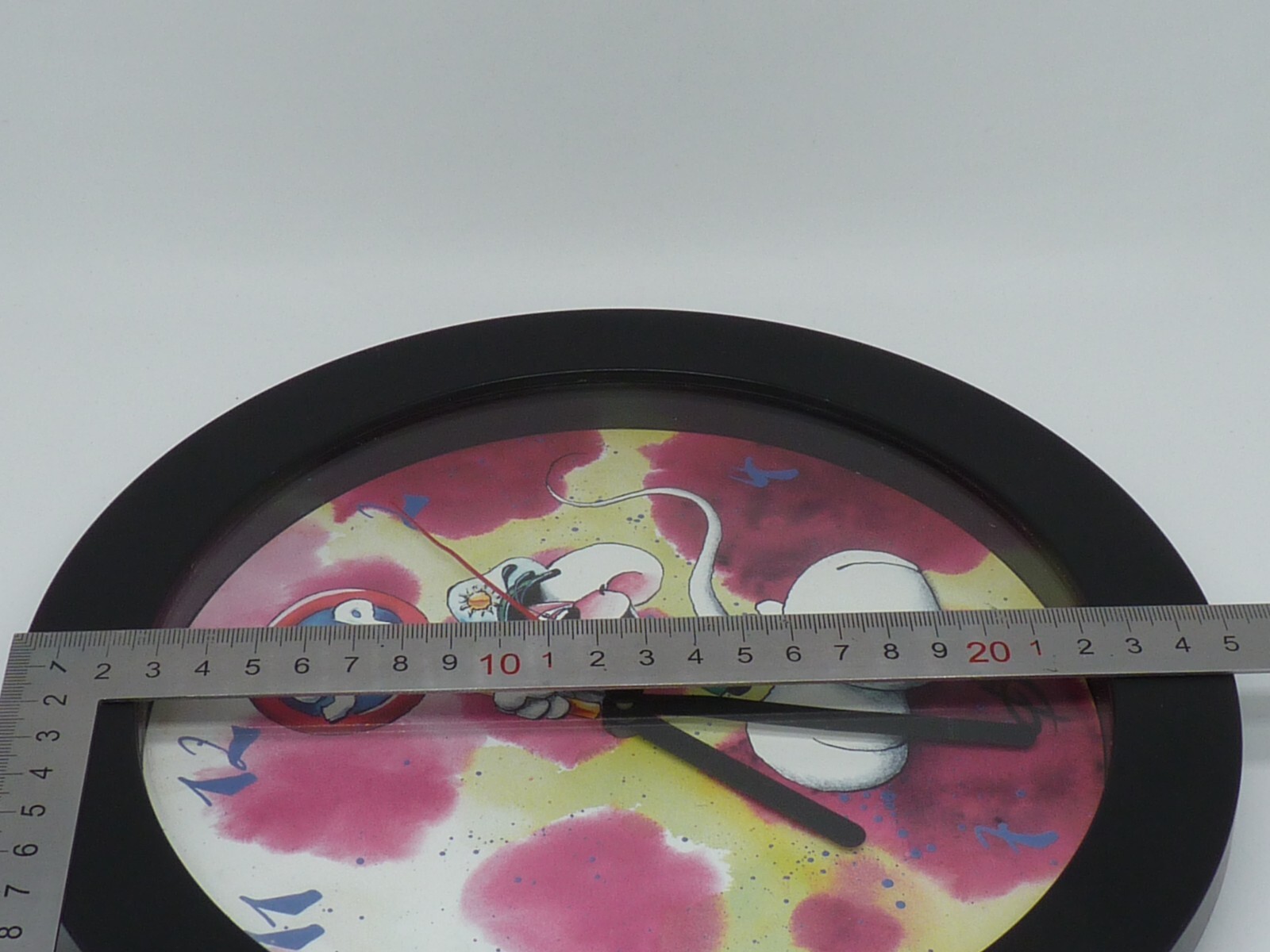 Pendule murale silencieuse Orium rouge