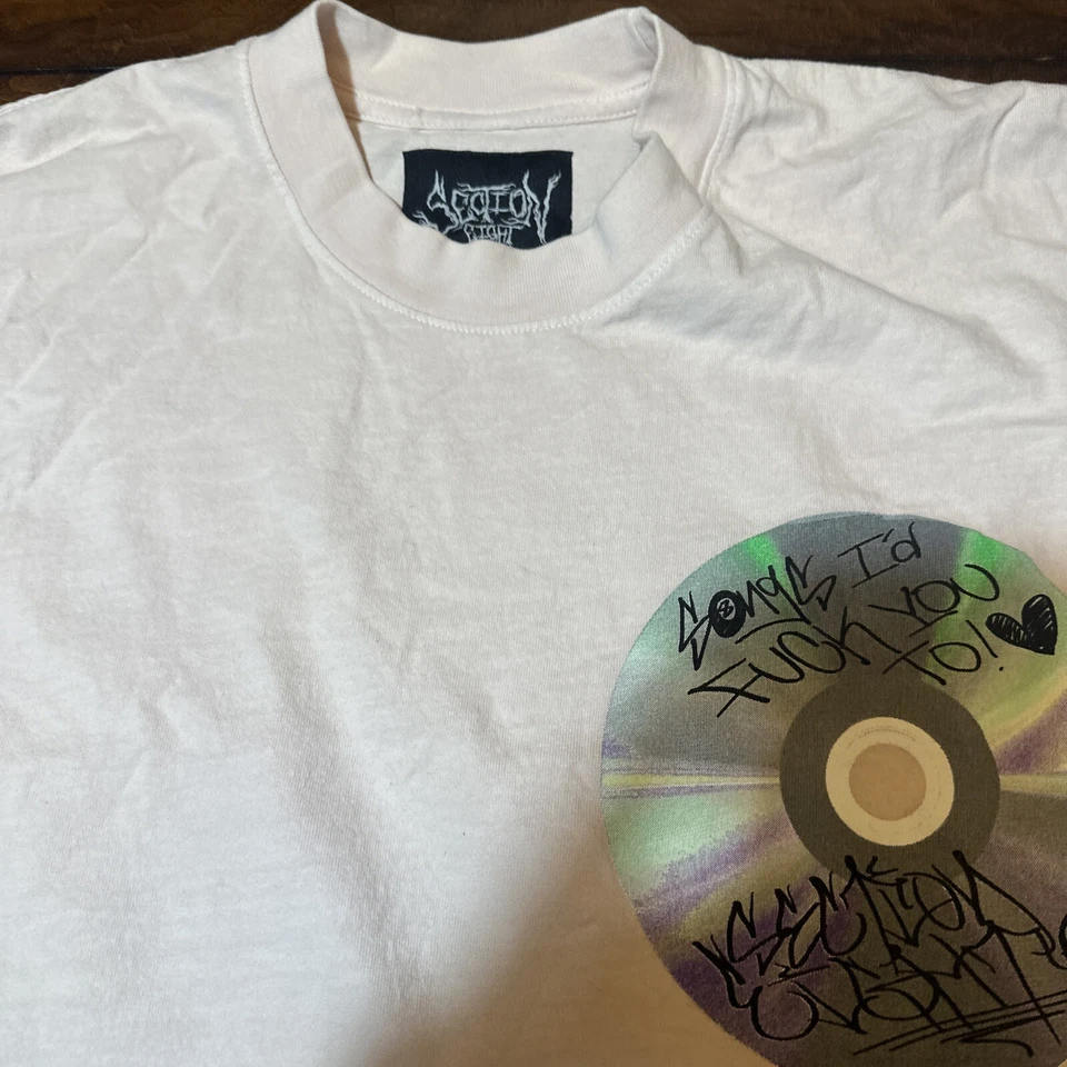 Camiseta CD rosa manga larga Section Eight talla XL EE. UU. Foto 3 de 4