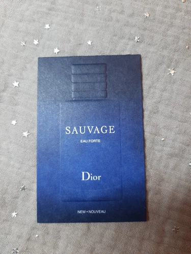 Carte Parfumée Perfume Card . C. Dior Sauvage eau forte