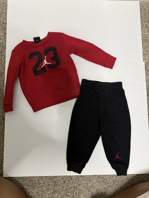 Toddler Jordan Brand 2 Piece Sweatsuit Size 24 Months