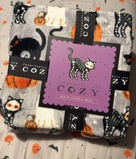 Fangtastic + Cozy Cat Halloween Throw Blanket Pumpkin Ghost Skeleton Tkmax 50x70